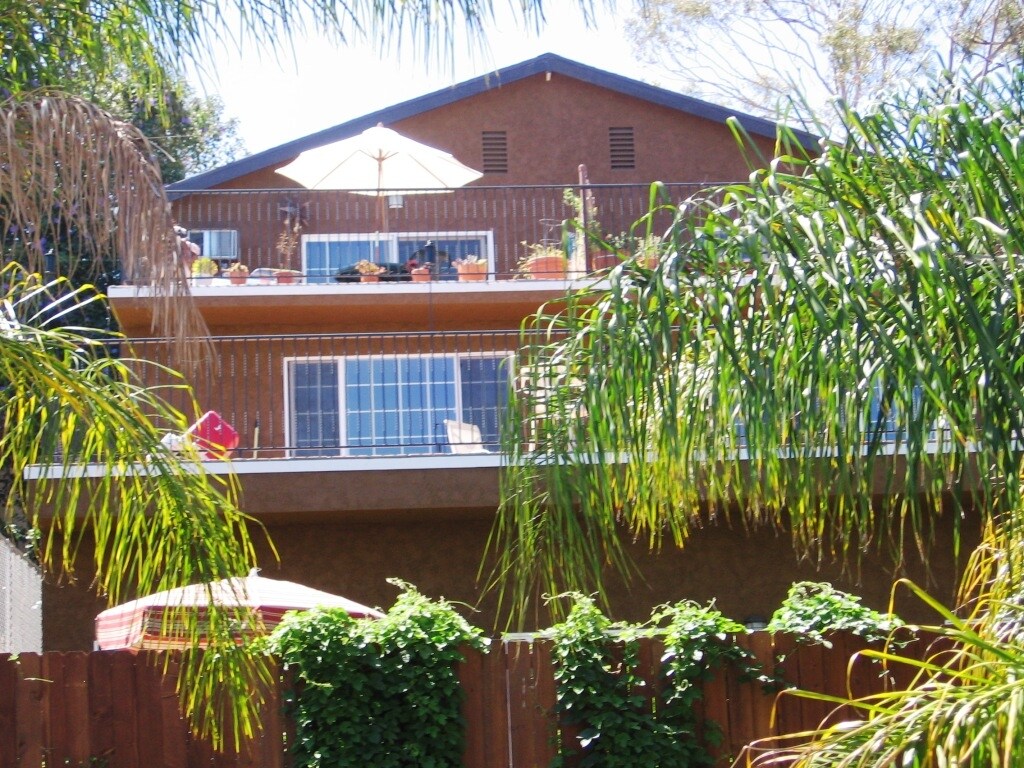 Foto principal - 1419 Allesandro St