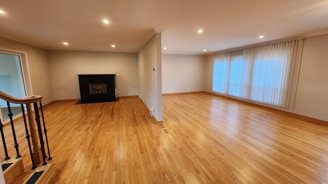 Foto del edificio - 1206 Lynn Terrace