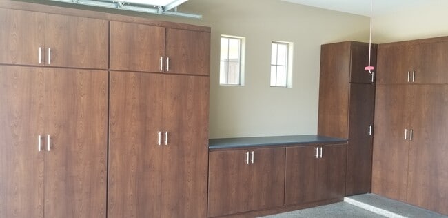 Foto del edificio - 3963 E Elmwood Pl