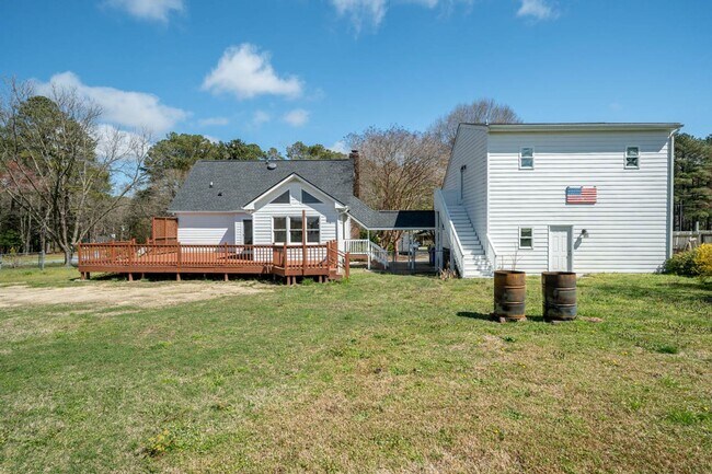 Building Photo - 2929 Tram Rd