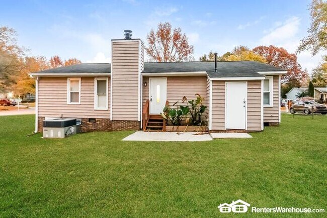 Foto del edificio - Updated 3 bedrooms and 2 full bath home $$...