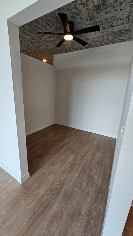 Foto del edificio - 208 W Chicago Ave