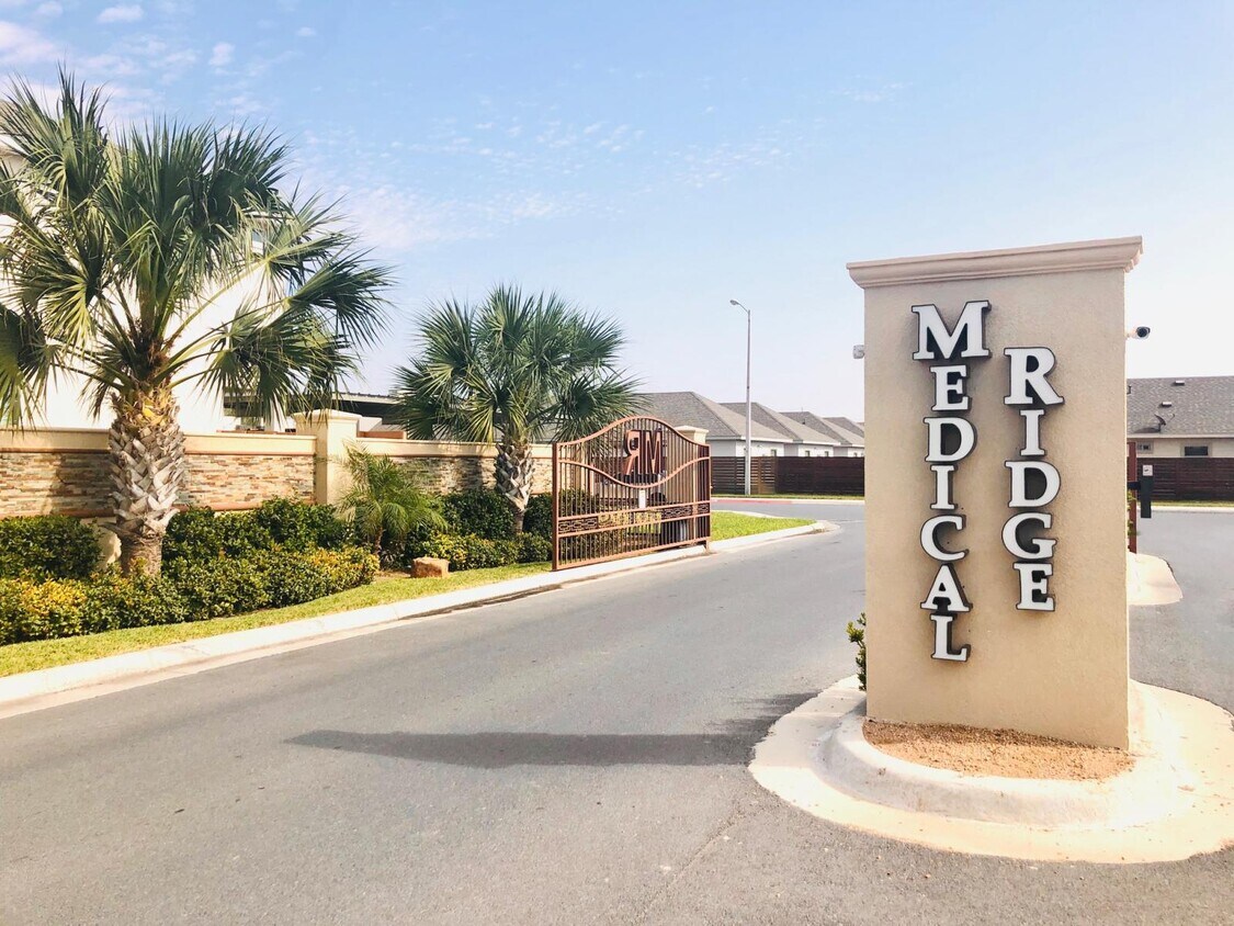 Medical Ridge Apartments Apartments in Pharr, TX