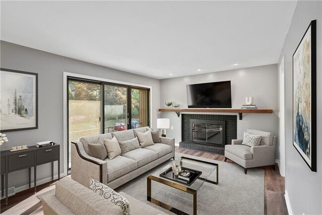 Building Photo - 238 Woodbridge Dr