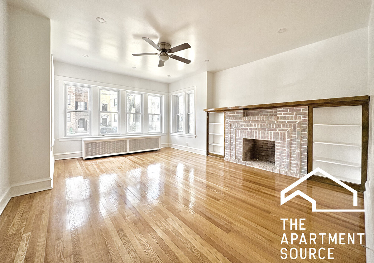 Primary Photo - 5713 N Talman Ave