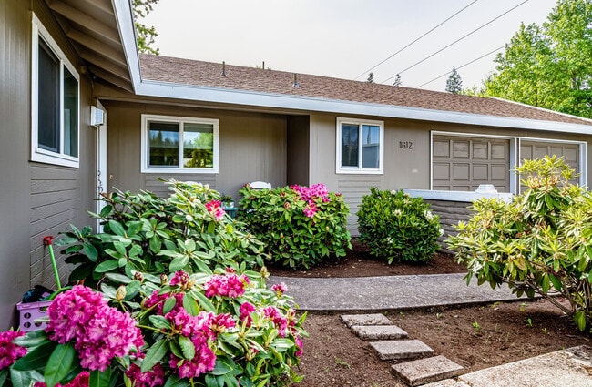 Photo - 1812 Brittany St House