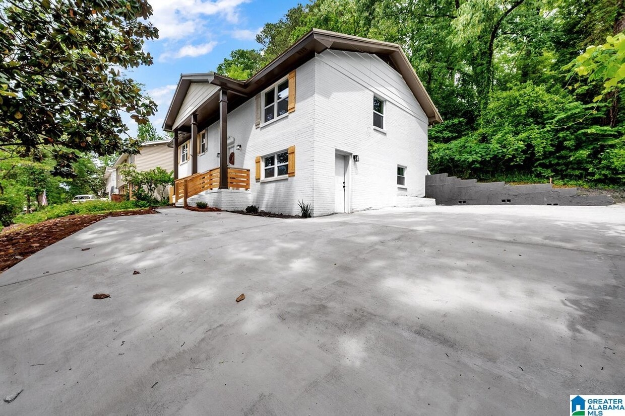 Primary Photo - 917 S Forrest Dr