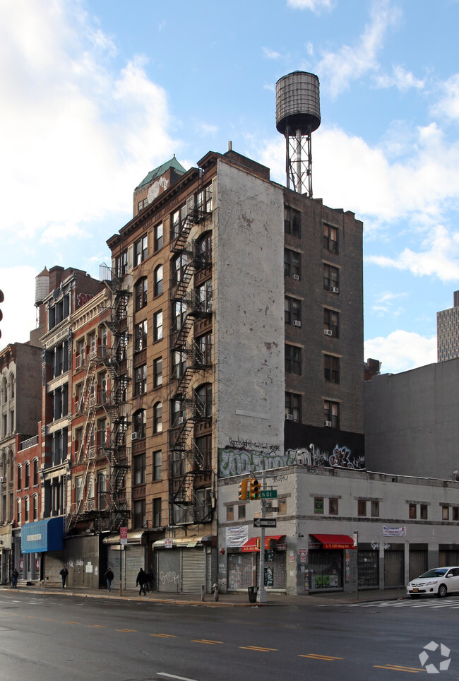 Primary Photo - The Clark Building