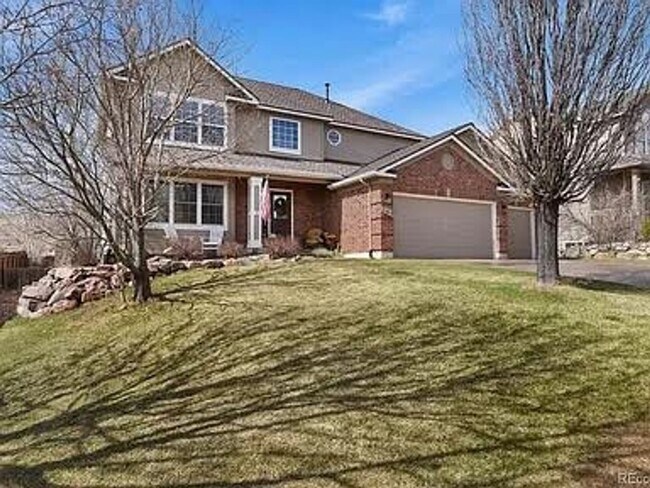 Foto del edificio - Beautiful 5 Bed, 4 Bath Home in D-12, Minutes from Ft. Carson, Shopping and Downtown