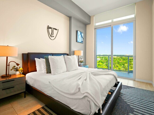 Foto del edificio - 3900 Biscayne Blvd