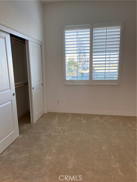 Building Photo - 26909 Pathfinder Ln