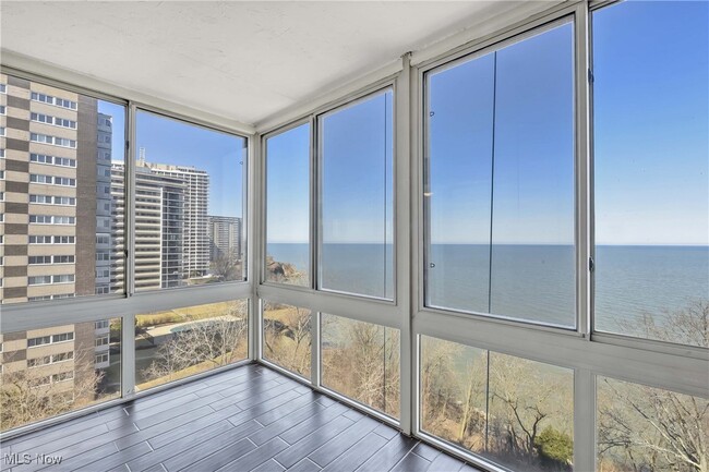 Foto del edificio - 12520 Edgewater Dr