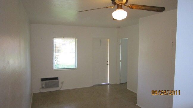 Foto del edificio - 1045 NE 12th Ave