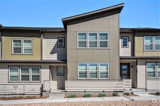Building Photo - 1577 Rose Quartz Heights