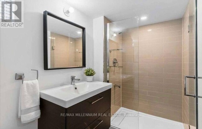 Building Photo - 55 Slan Ave