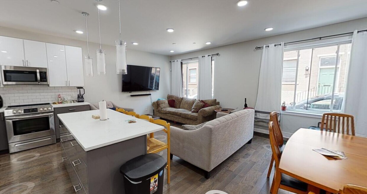 Foto principal - 1436 Montrose St