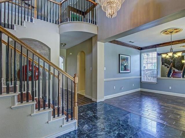 Building Photo - 1617 Thompson Dr