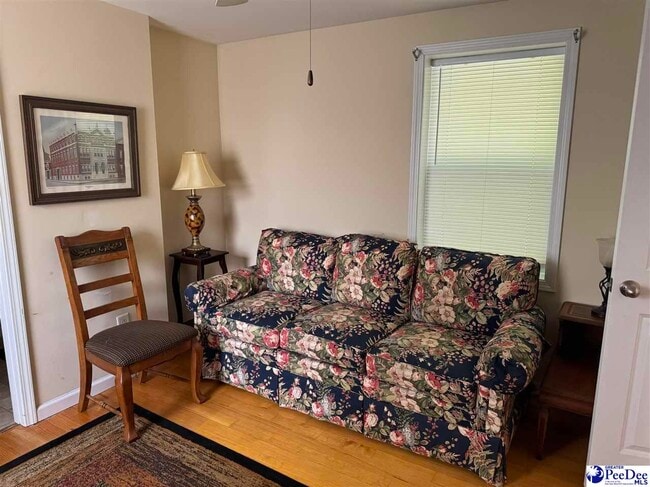 Foto del edificio - 2301 S Irby St