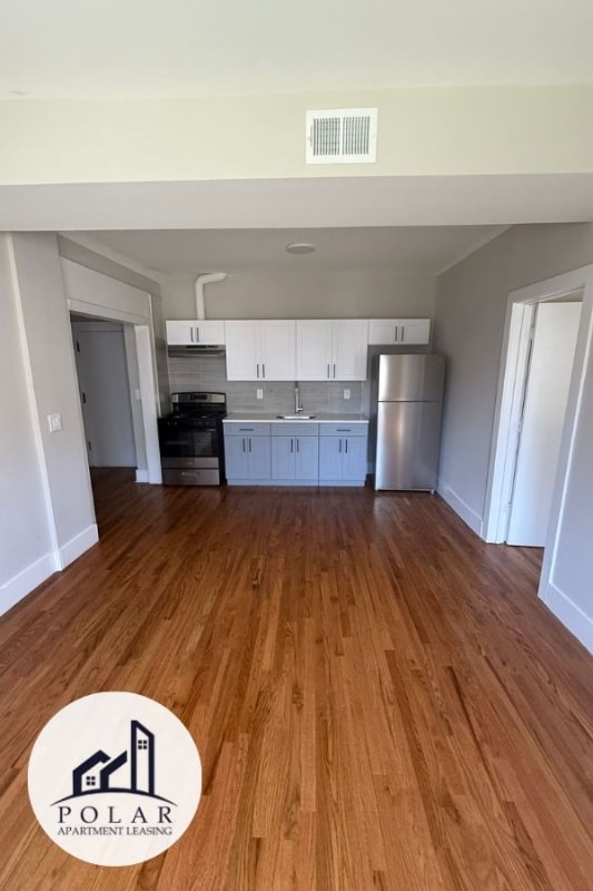 Foto principal - 501 W 7th St