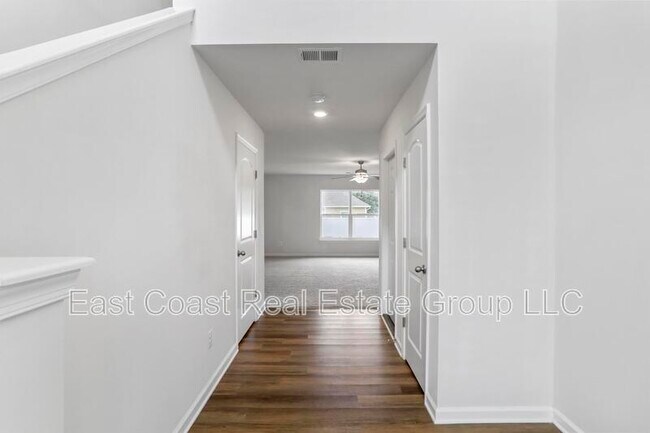 Foto del edificio - 87 Eakins Ln