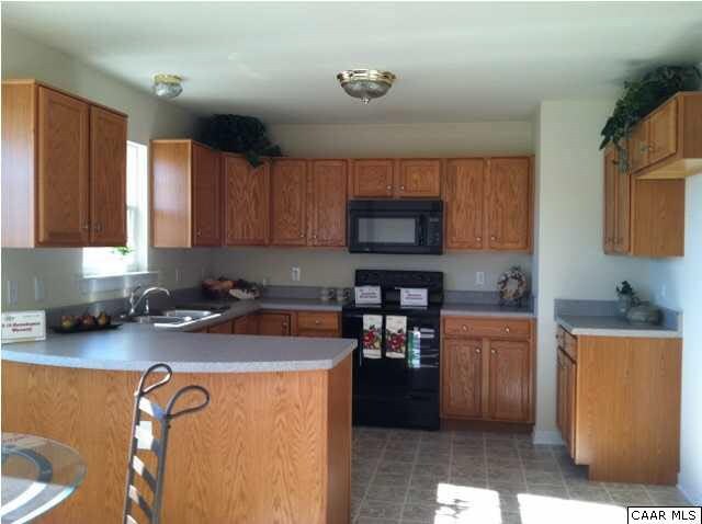Building Photo - 254 Ironhound Dr