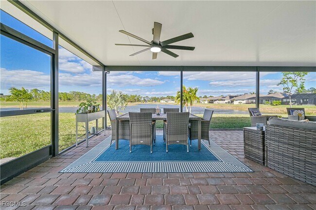 Foto del edificio - 8908 Cascade Price Cir