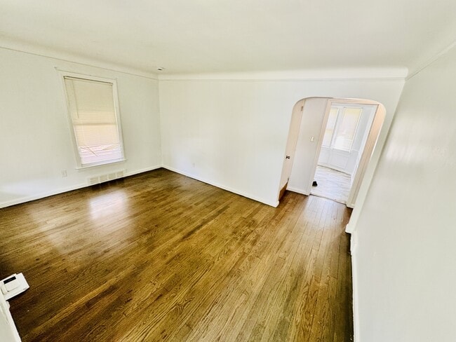 Foto del edificio - 15692 Manning St