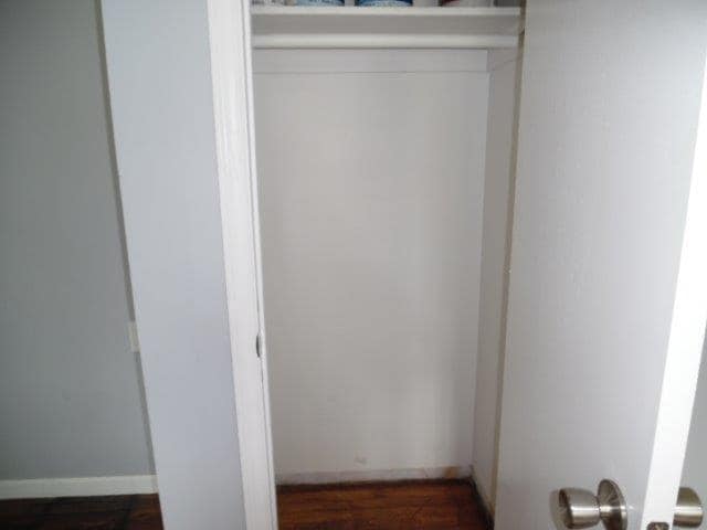 Building Photo - 2 BR, 1 BA duplex in the heart of Jacksonv...