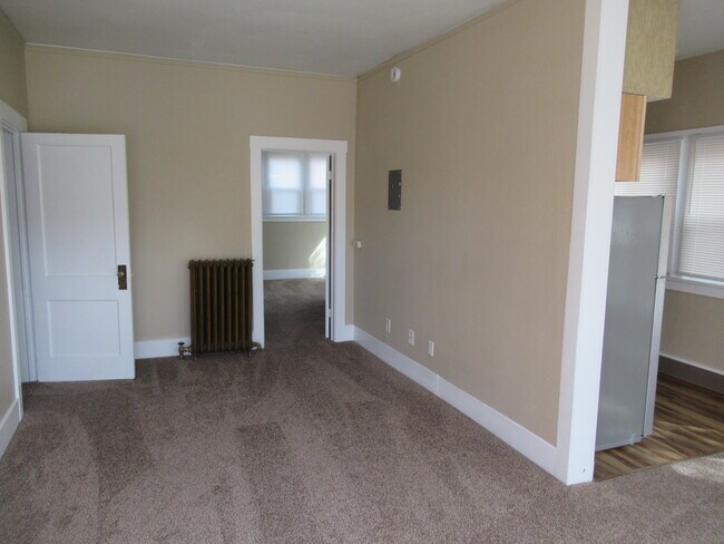 Foto del edificio - 1001 N Weber St