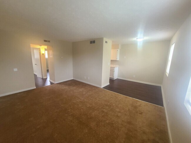 Building Photo - 4194 Norbrook Dr