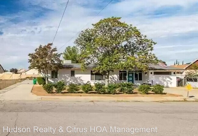 Foto del edificio - 2 br, 1 bath House - 1199 Olive Ave. #A