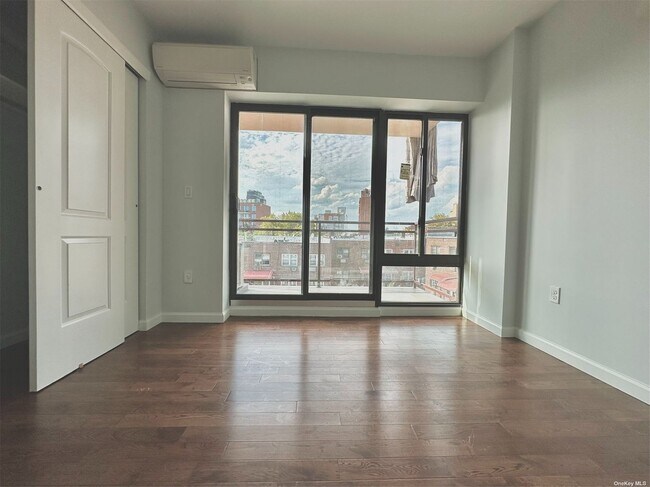 Foto del edificio - 144-89 38th Ave