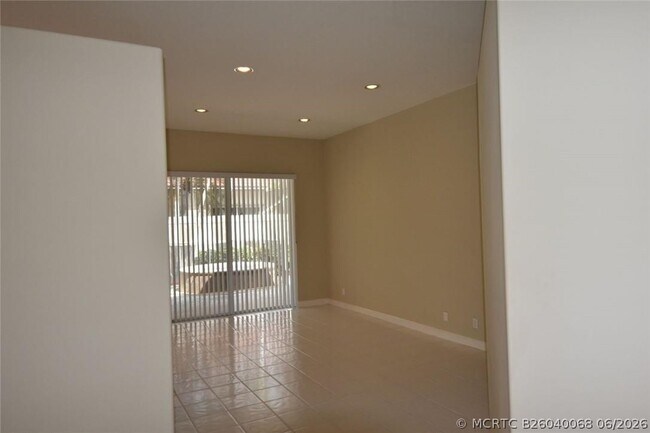 Foto del edificio - 157 Spyglass Way
