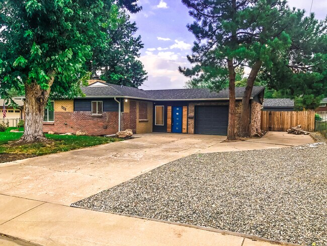 Building Photo - 4590 Saulsbury St