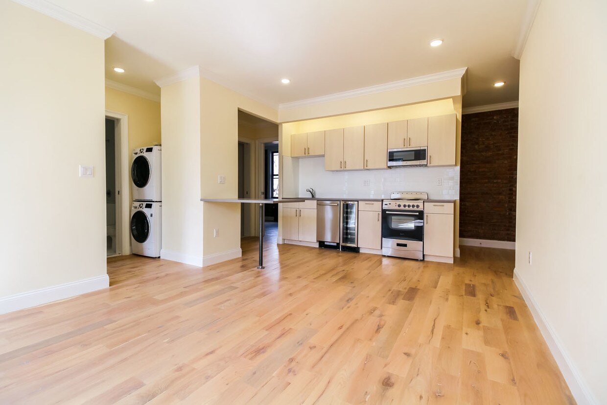 Foto principal - 946 Broadway