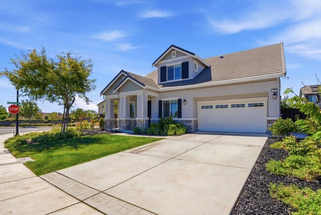 Foto del edificio - 453 Diamond Peak Ln