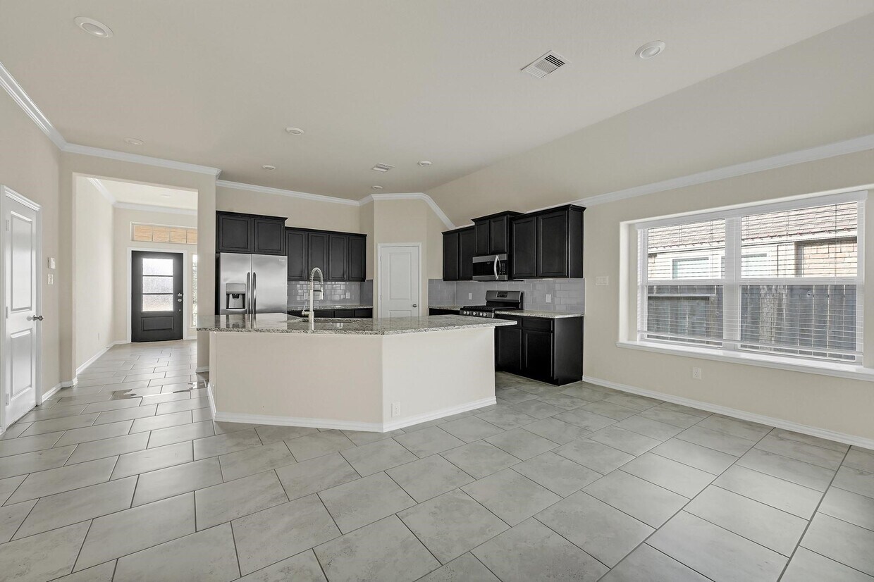 Primary Photo - 2403 Dovetail Park Ln