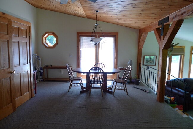 Charming Two-Bedroom Home in a Peaceful Wo... - Charming Two-Bedroom Home in a Peaceful Wo...