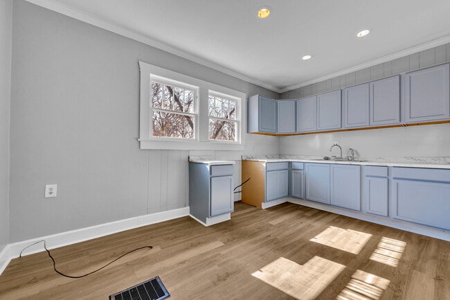 Foto del edificio - 2120 Pike Rd