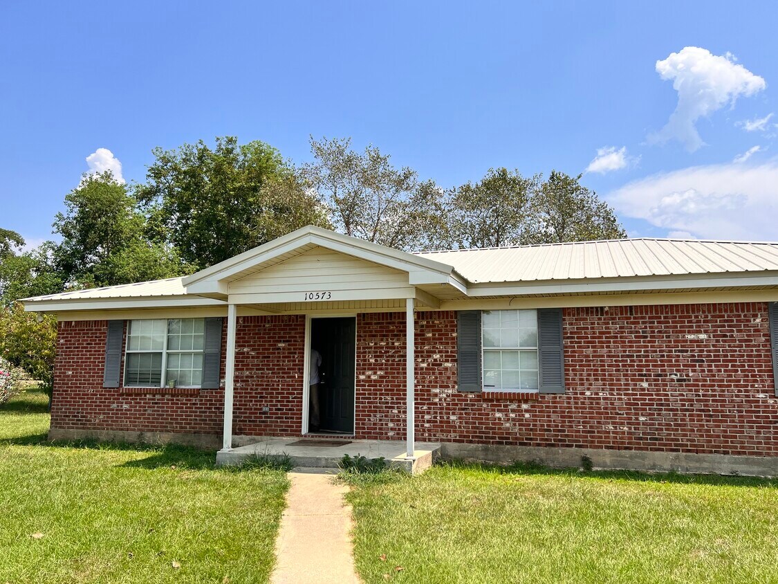 10573 Ford Dr, Grand Bay, AL 36541 House Rental in Grand Bay, AL