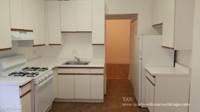 Building Photo - 1155 W Webster Ave