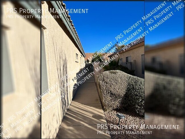 Foto del edificio - TENANT IS SHOWING PROPERTY