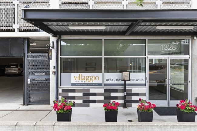 Building Photo - Villaggio Apartment Homes