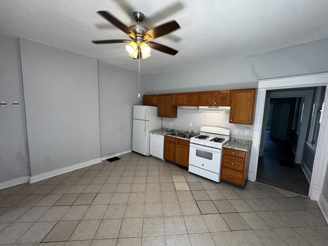 Photo - 303 McClelland Ave House