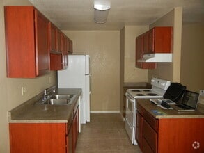 Building Photo - 1627 Pentecost Way