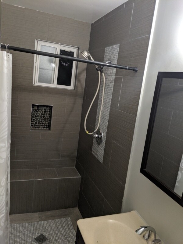 Foto del edificio - 2537 Maynard Dr