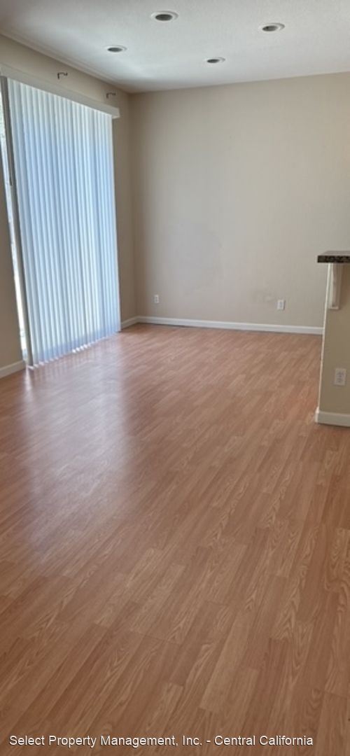 Building Photo - 3 br, 2.5 bath House - 220 Bridle Point Cir