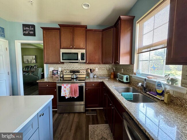 Foto del edificio - 220 Fountain Ln