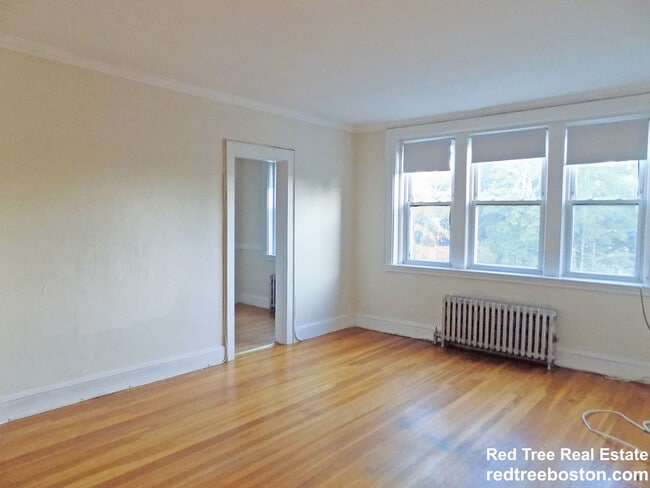 Photo - 2045 Commonwealth Ave Apartment