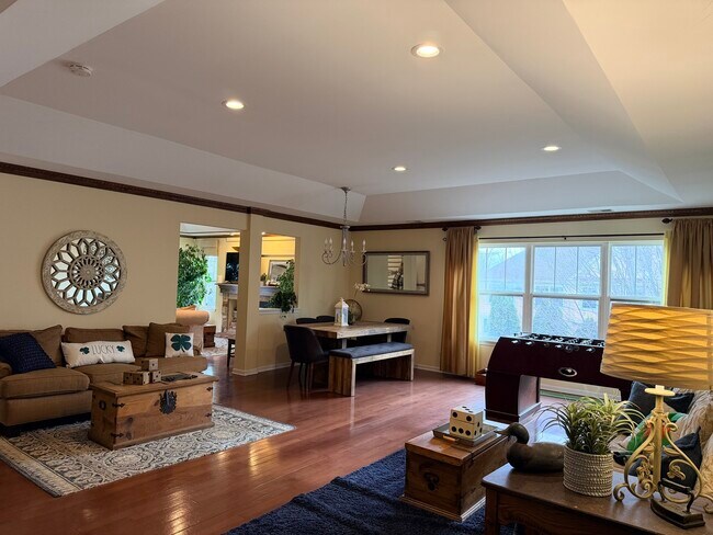 Foto del edificio - 1804 Crenshaw Cir